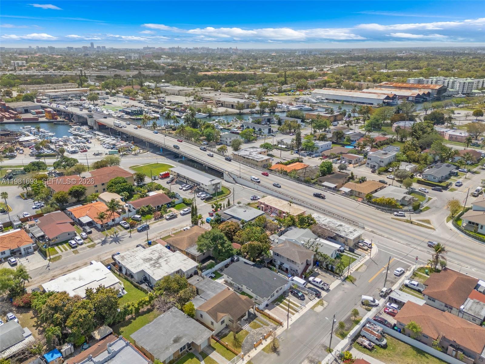 2166 NW 18th St Miami, FL 33125