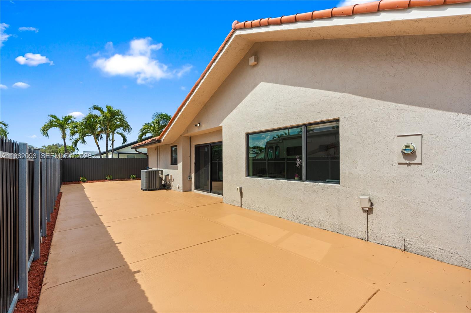 800 NW 133rd Ave Miami, FL 33182