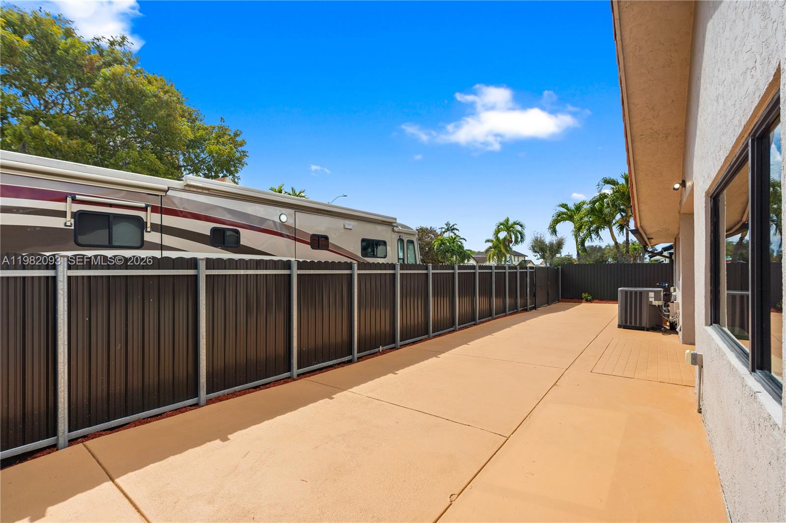 800 NW 133rd Ave Miami, FL 33182