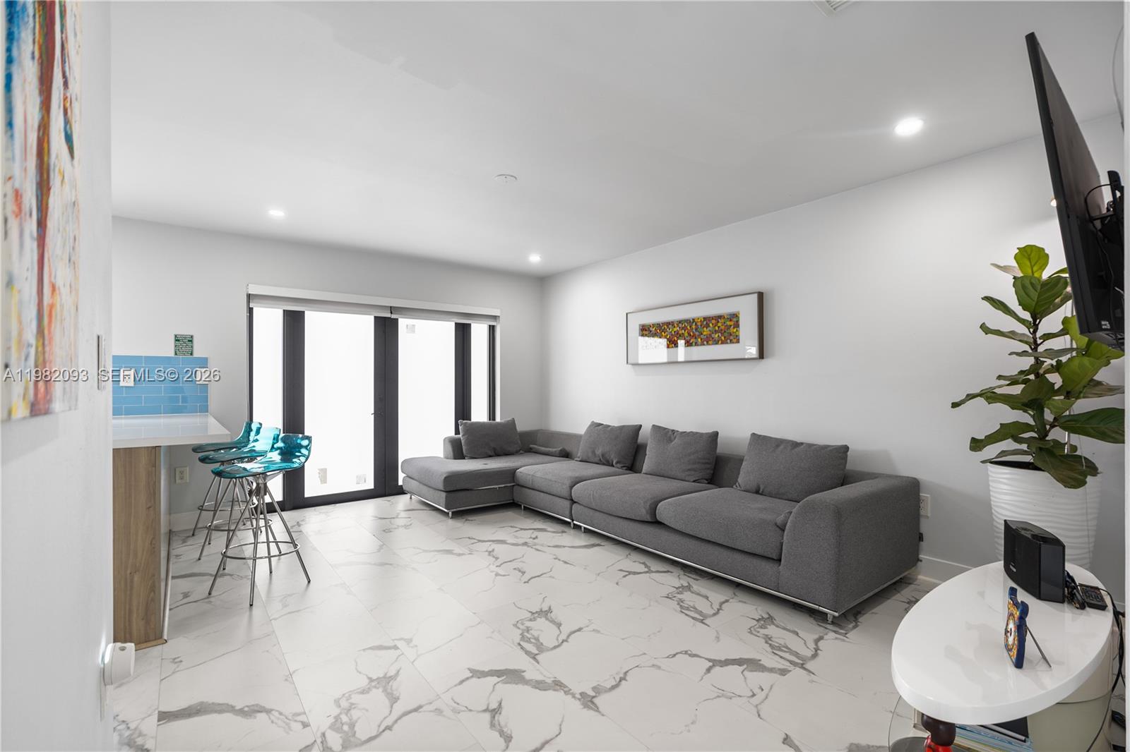 800 NW 133rd Ave Miami, FL 33182