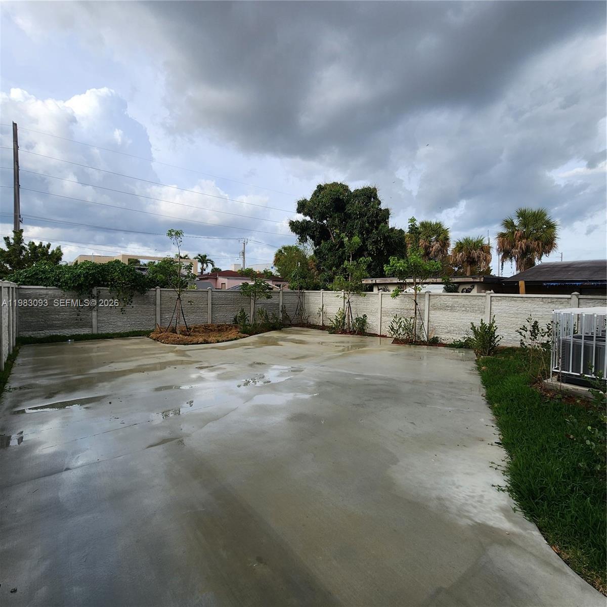 1171 NW 66th St #1171 Miami, FL 33150