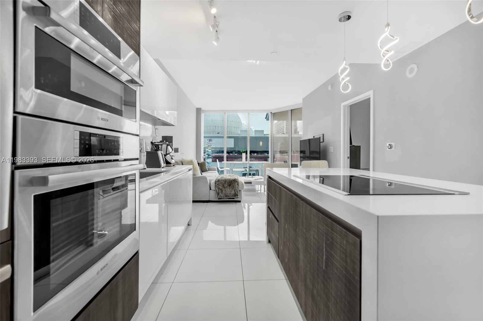 image Paramount Miami Worldcenter1