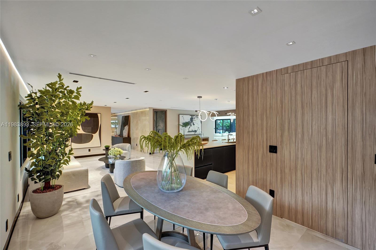 20020 NE 21st Ct Miami, FL 33179