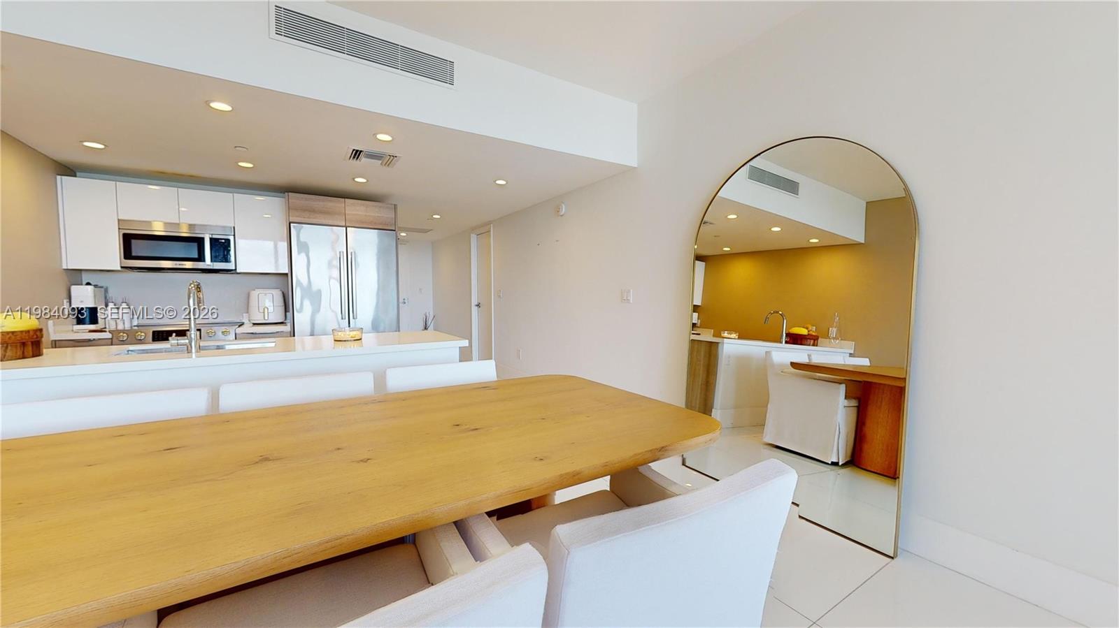 9940 W Bay Hbr Dr #5E-N Bay Harbor Islands, FL 33154