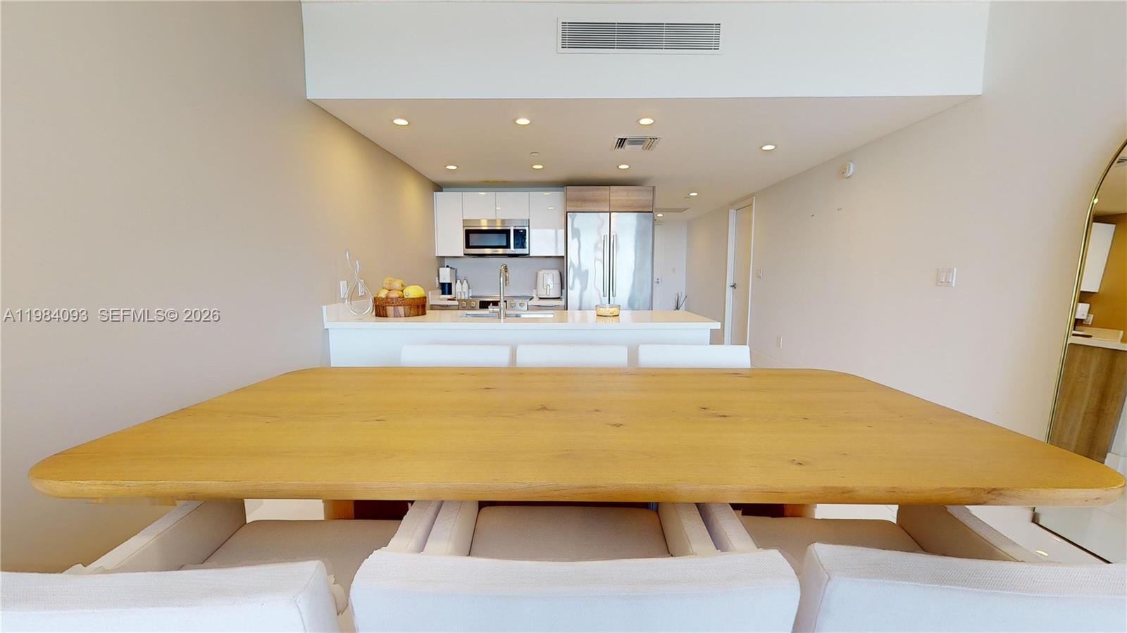 9940 W Bay Hbr Dr #5E-N Bay Harbor Islands, FL 33154