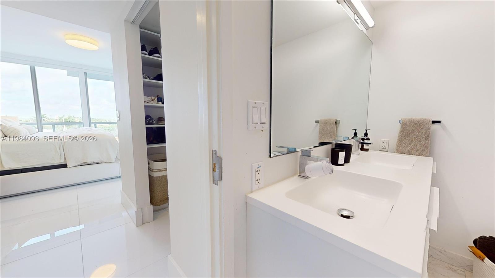 9940 W Bay Hbr Dr #5E-N Bay Harbor Islands, FL 33154