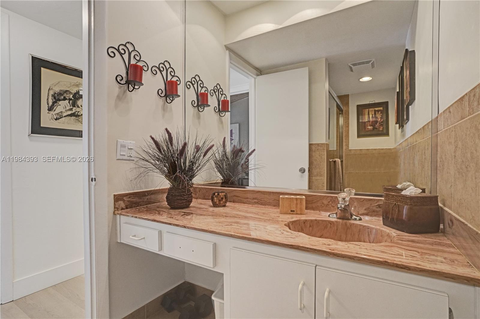 19220 NE 25th Ave #271B Miami, FL 33180