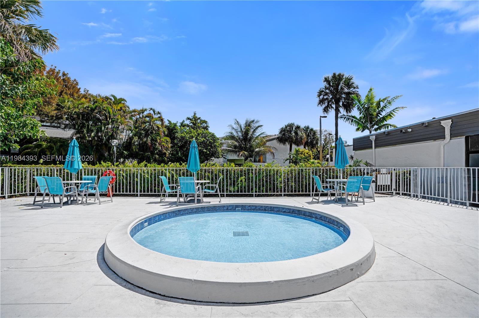 19220 NE 25th Ave #271B Miami, FL 33180