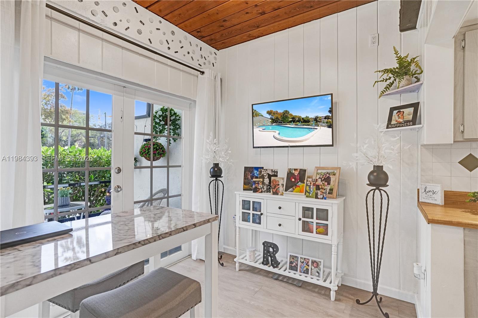 19220 NE 25th Ave #271B Miami, FL 33180