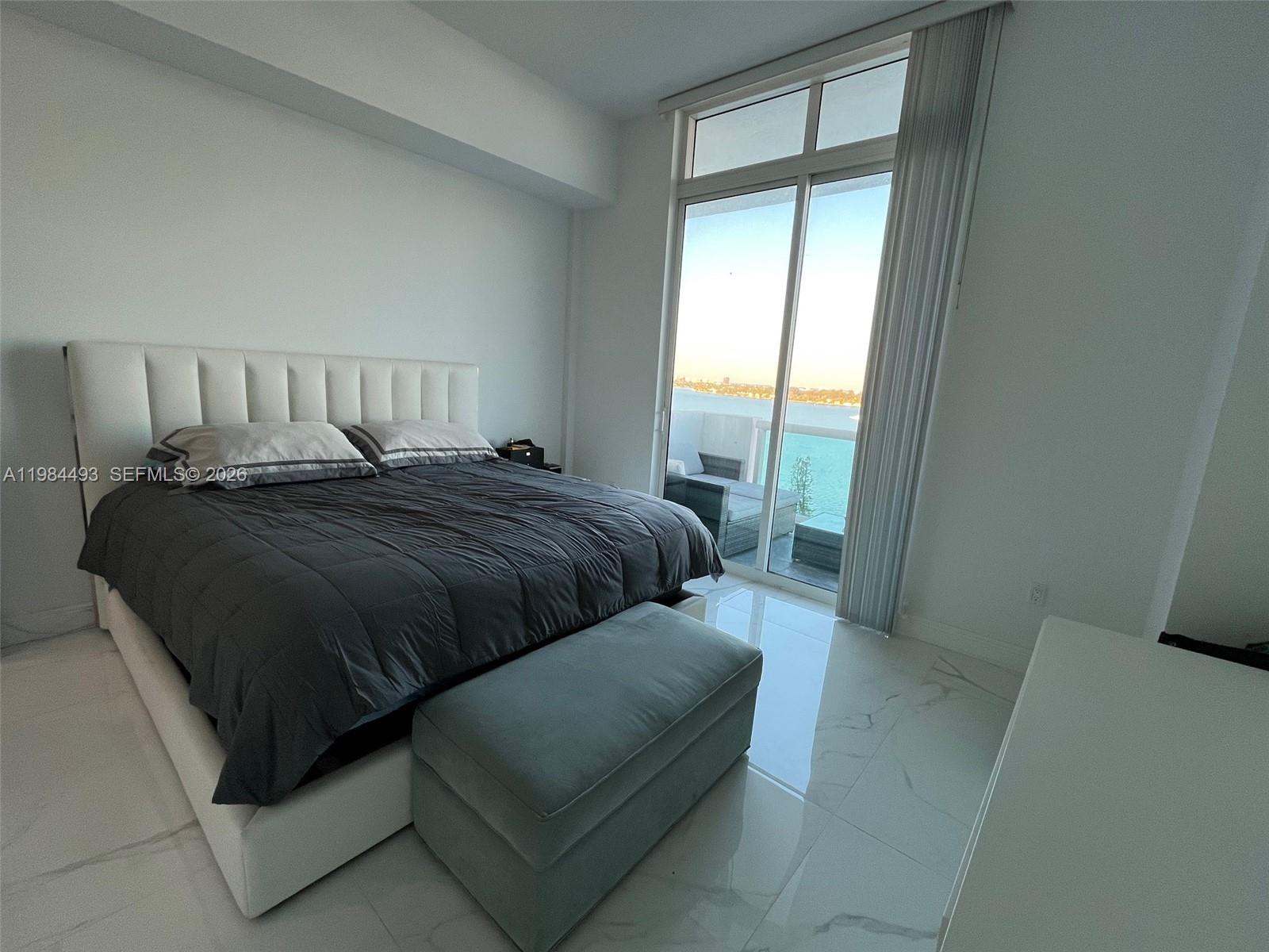 7910 Harbor Is Dr #1202 North Bay Village, FL 33141