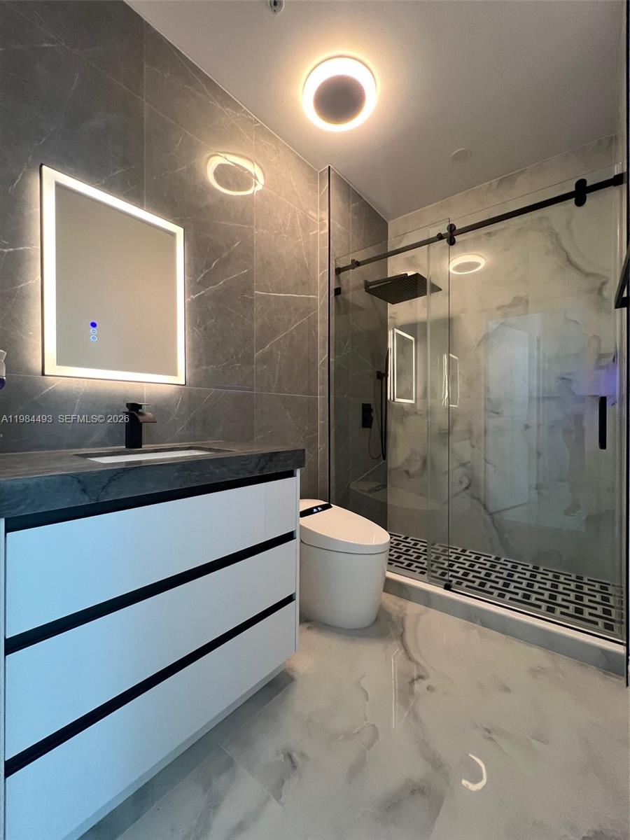 7910 Harbor Is Dr #1202 North Bay Village, FL 33141