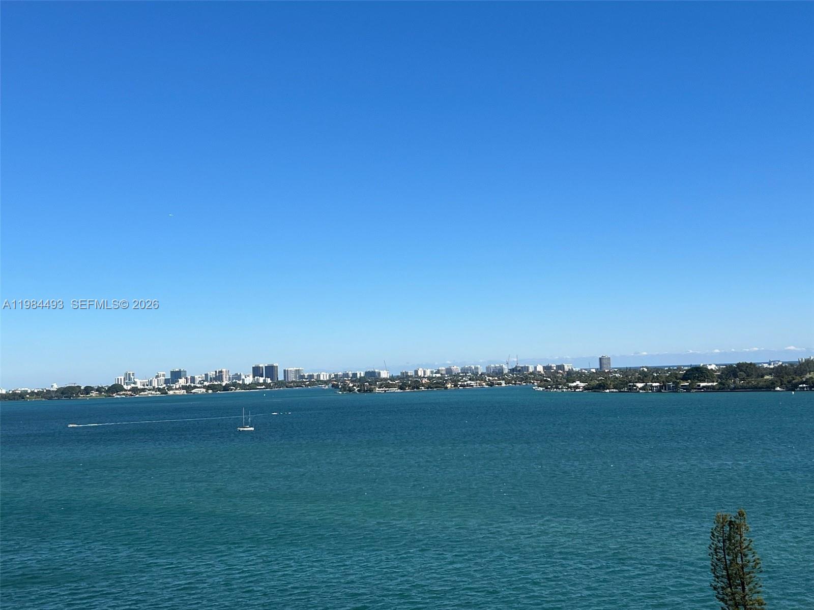 7910 Harbor Is Dr #1202 North Bay Village, FL 33141