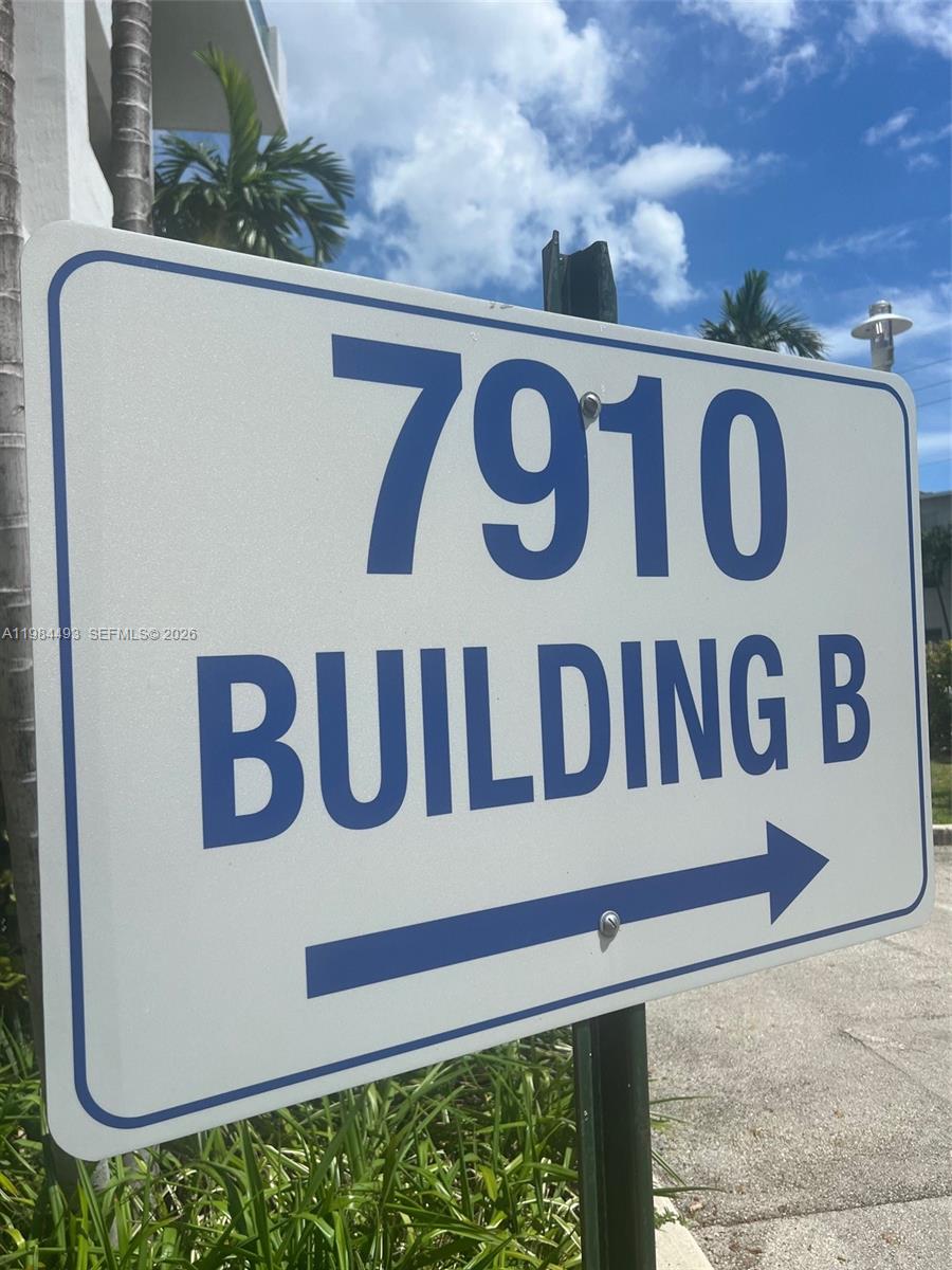 7910 Harbor Is Dr #1202 North Bay Village, FL 33141