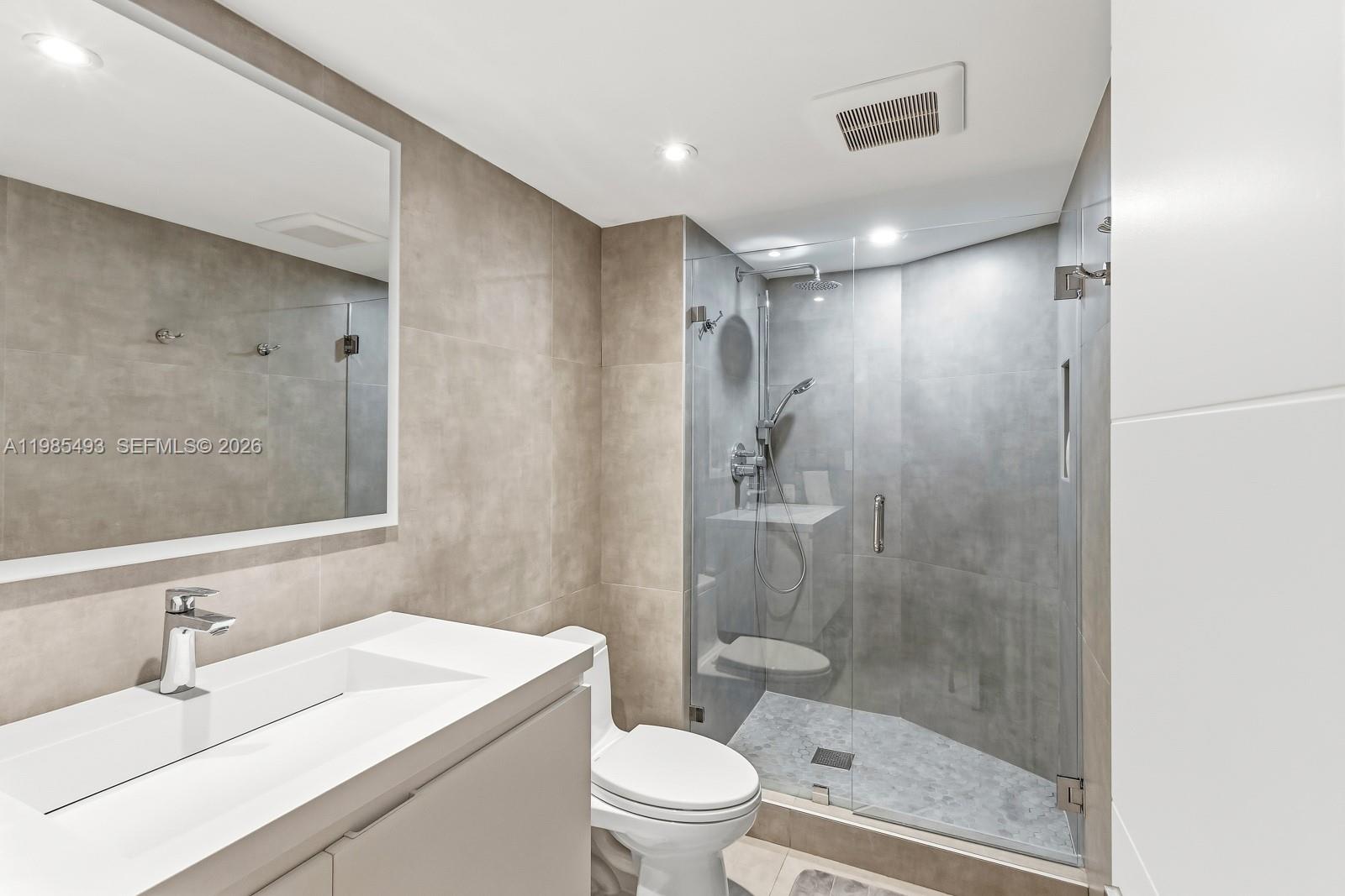 1111 Crandon Blvd #A405 Key Biscayne, FL 33149