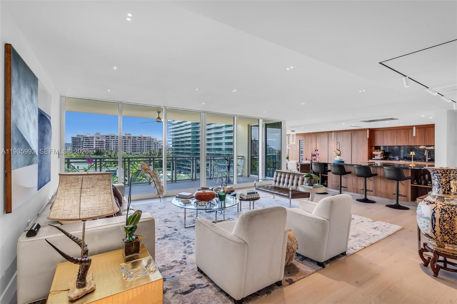 430 Grand Bay Dr #608 Key Biscayne, FL 33149