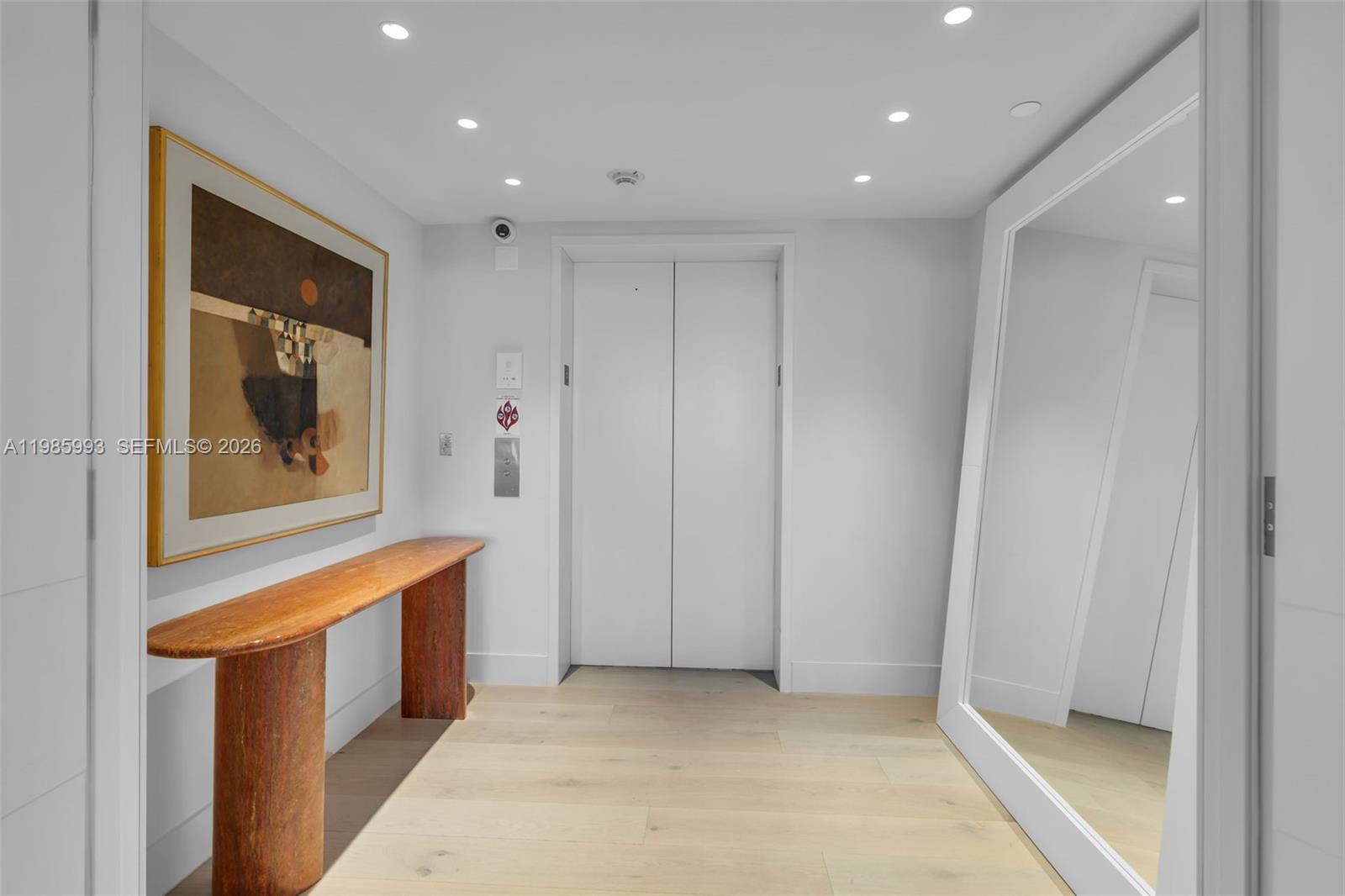 430 Grand Bay Dr #608 Key Biscayne, FL 33149