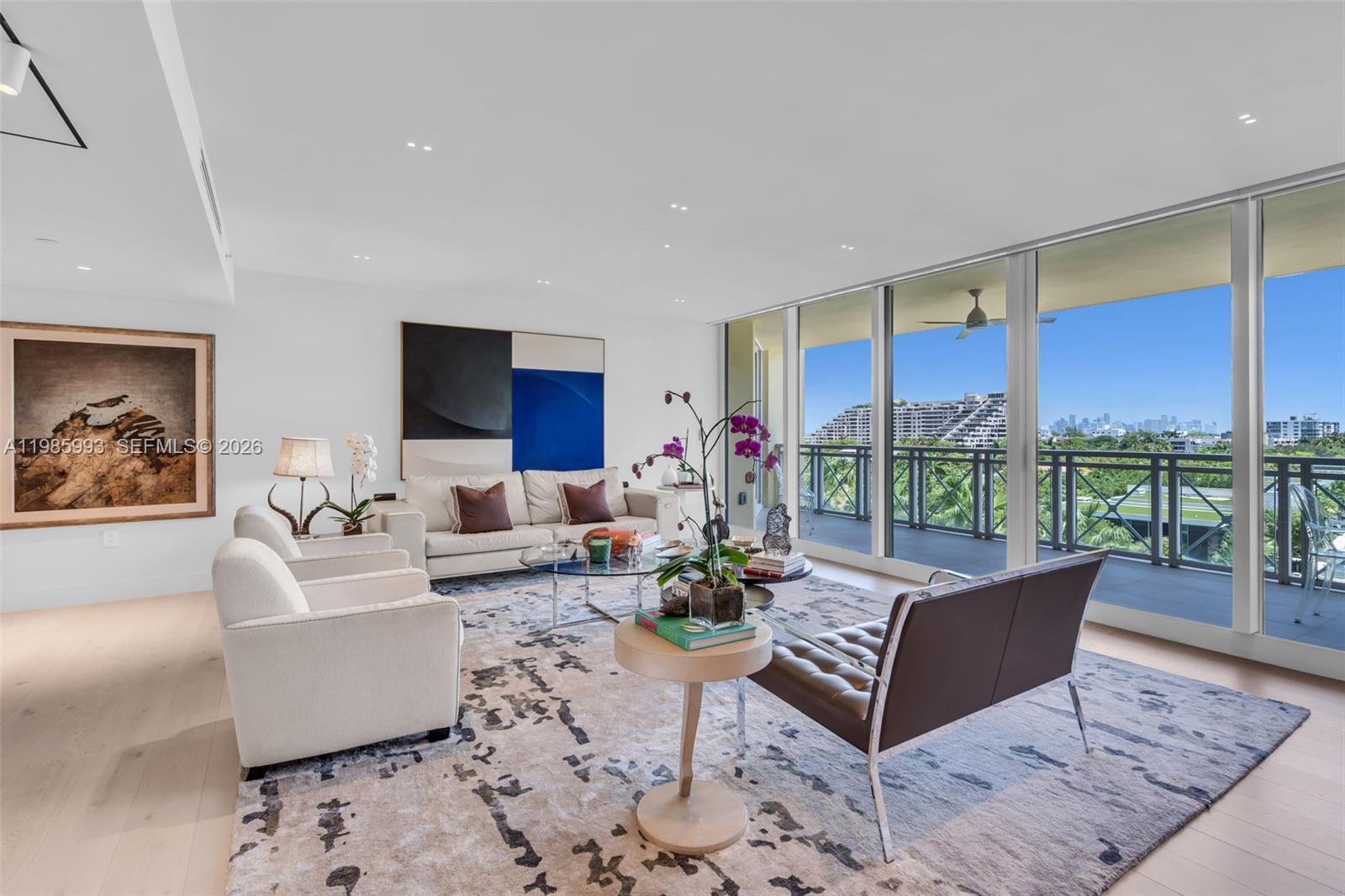 430 Grand Bay Dr #608 Key Biscayne, FL 33149