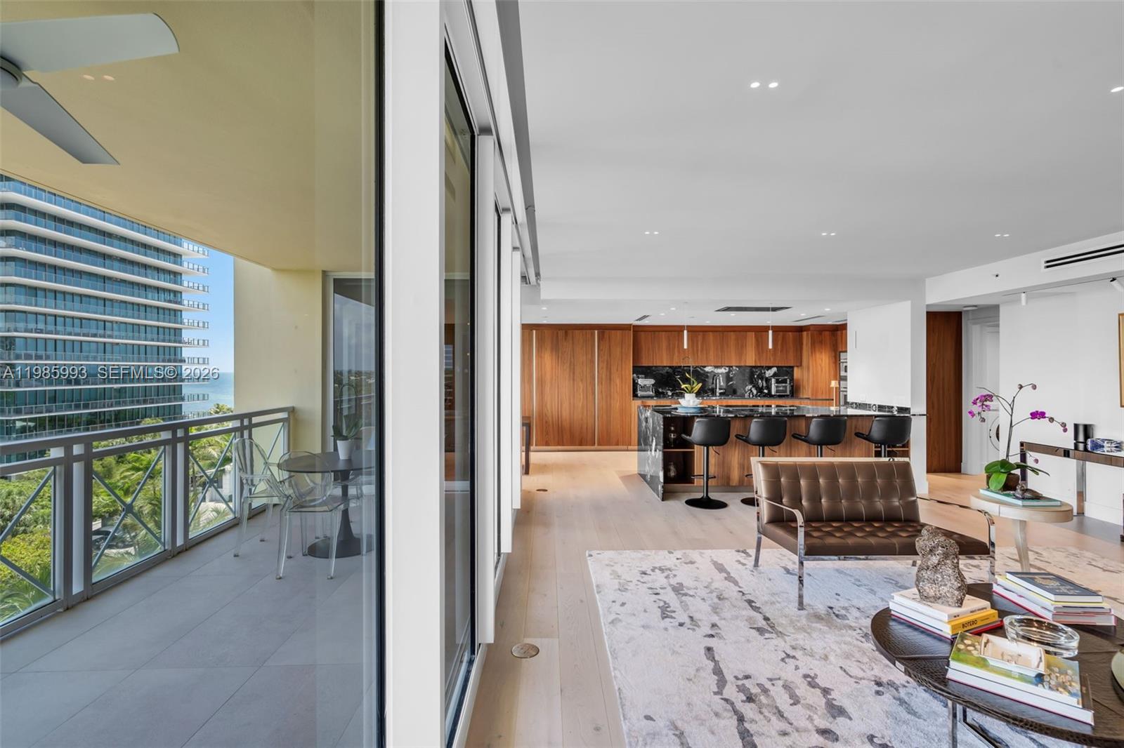 430 Grand Bay Dr #608 Key Biscayne, FL 33149