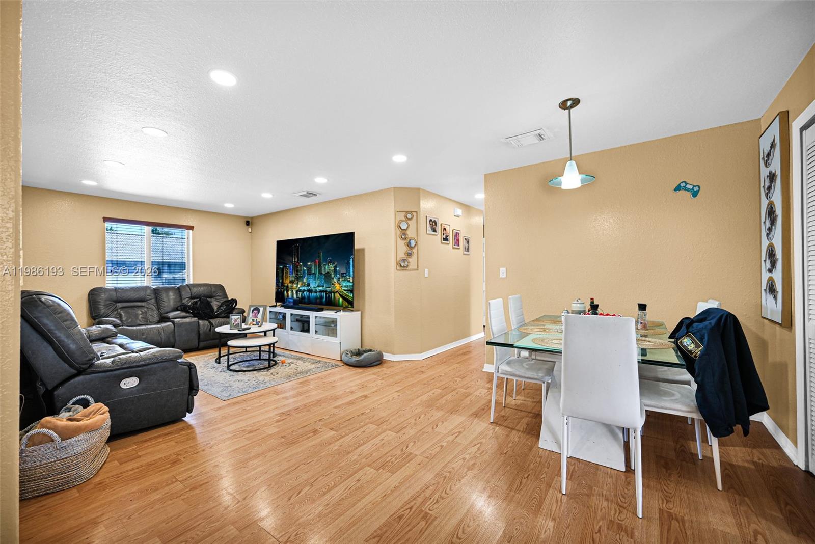 5755 NW 109th Ave #21 Doral, FL 33178