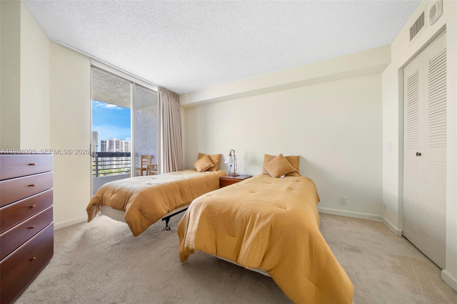 3400 NE 192th St #1810 Aventura, FL 33180