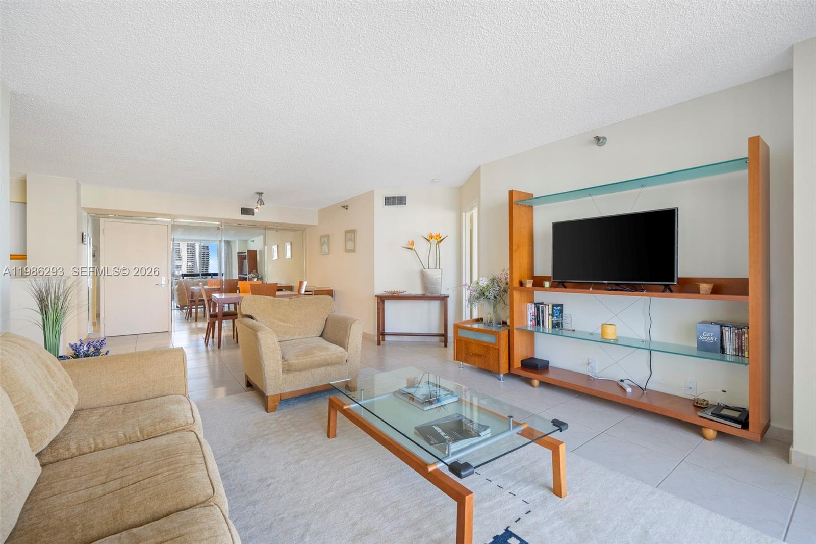 3400 NE 192th St #1810 Aventura, FL 33180