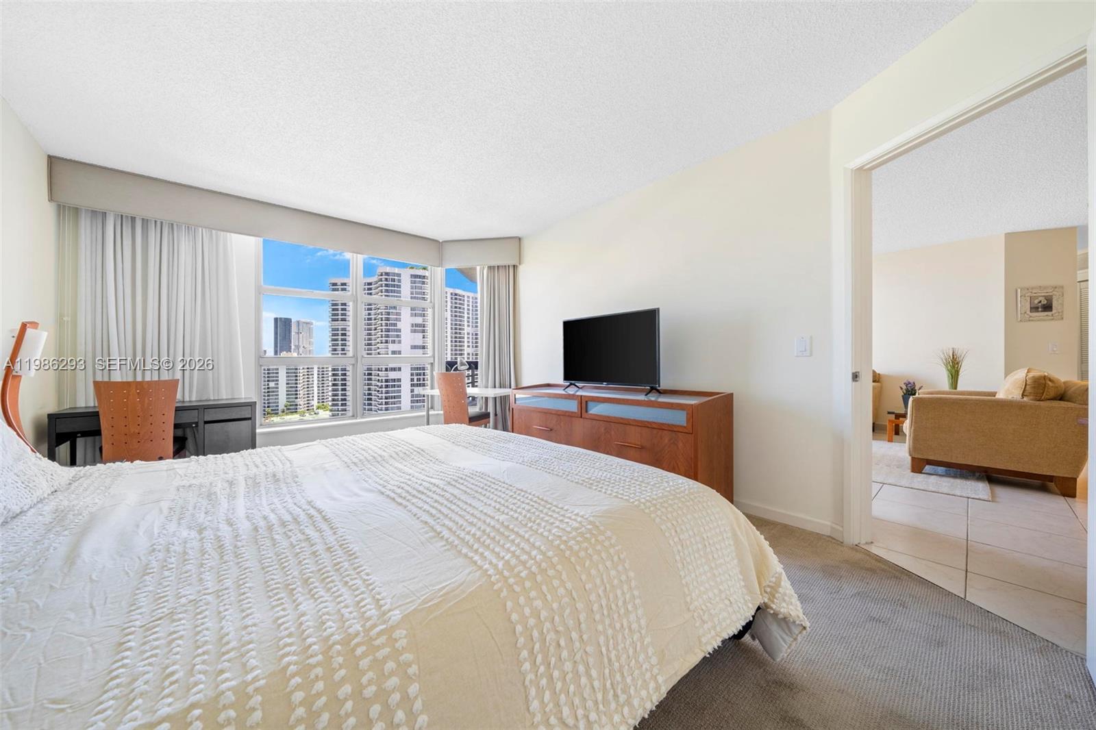 3400 NE 192th St #1810 Aventura, FL 33180