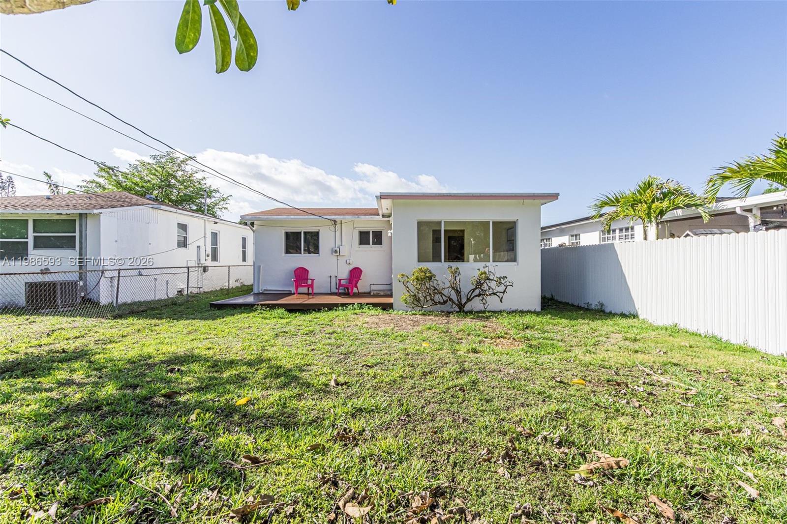 616 NW 3rd Ct Hallandale Beach, FL 33009