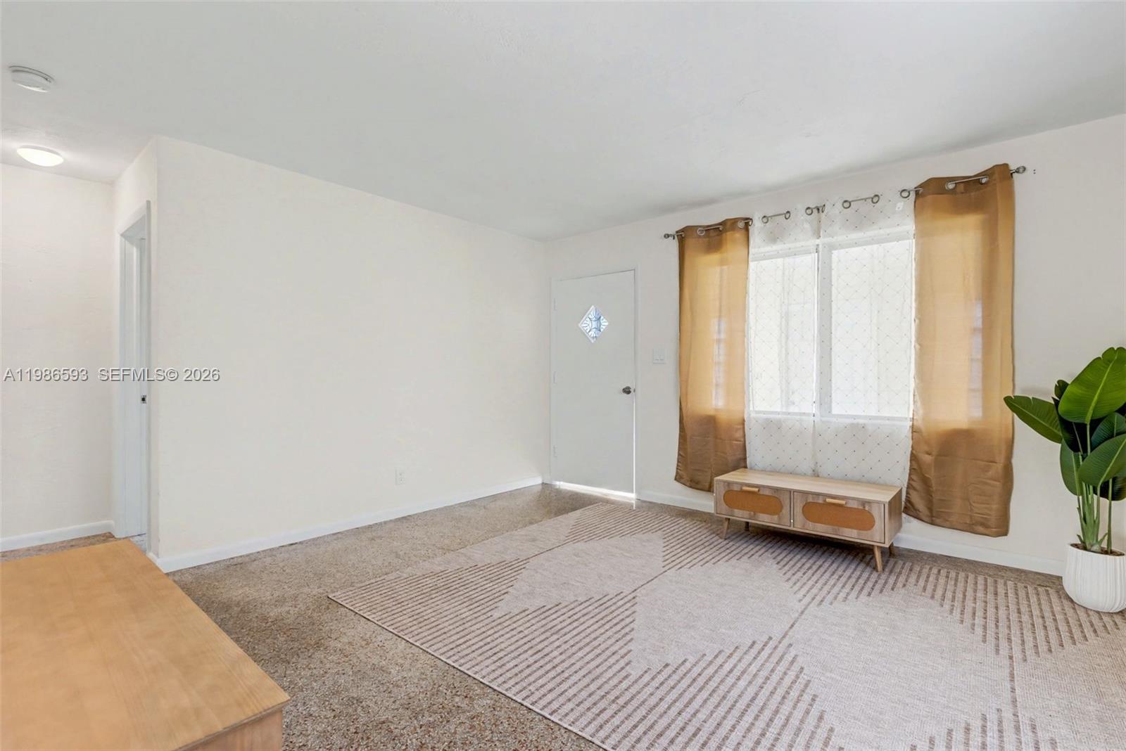 616 NW 3rd Ct Hallandale Beach, FL 33009