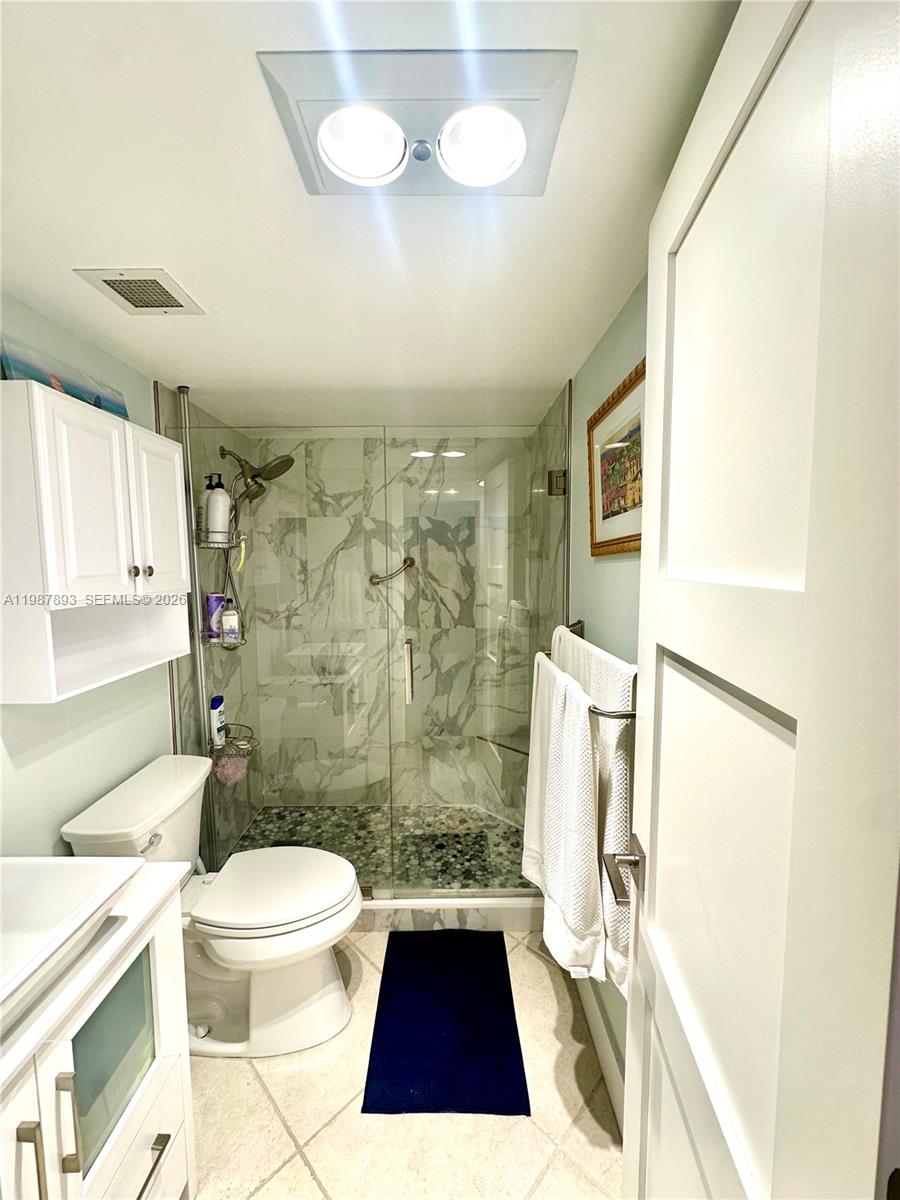 1950 S Ocean Dr #2C Hallandale Beach, FL 33009