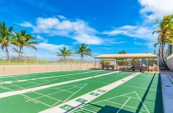 1950 S Ocean Dr #2C Hallandale Beach, FL 33009