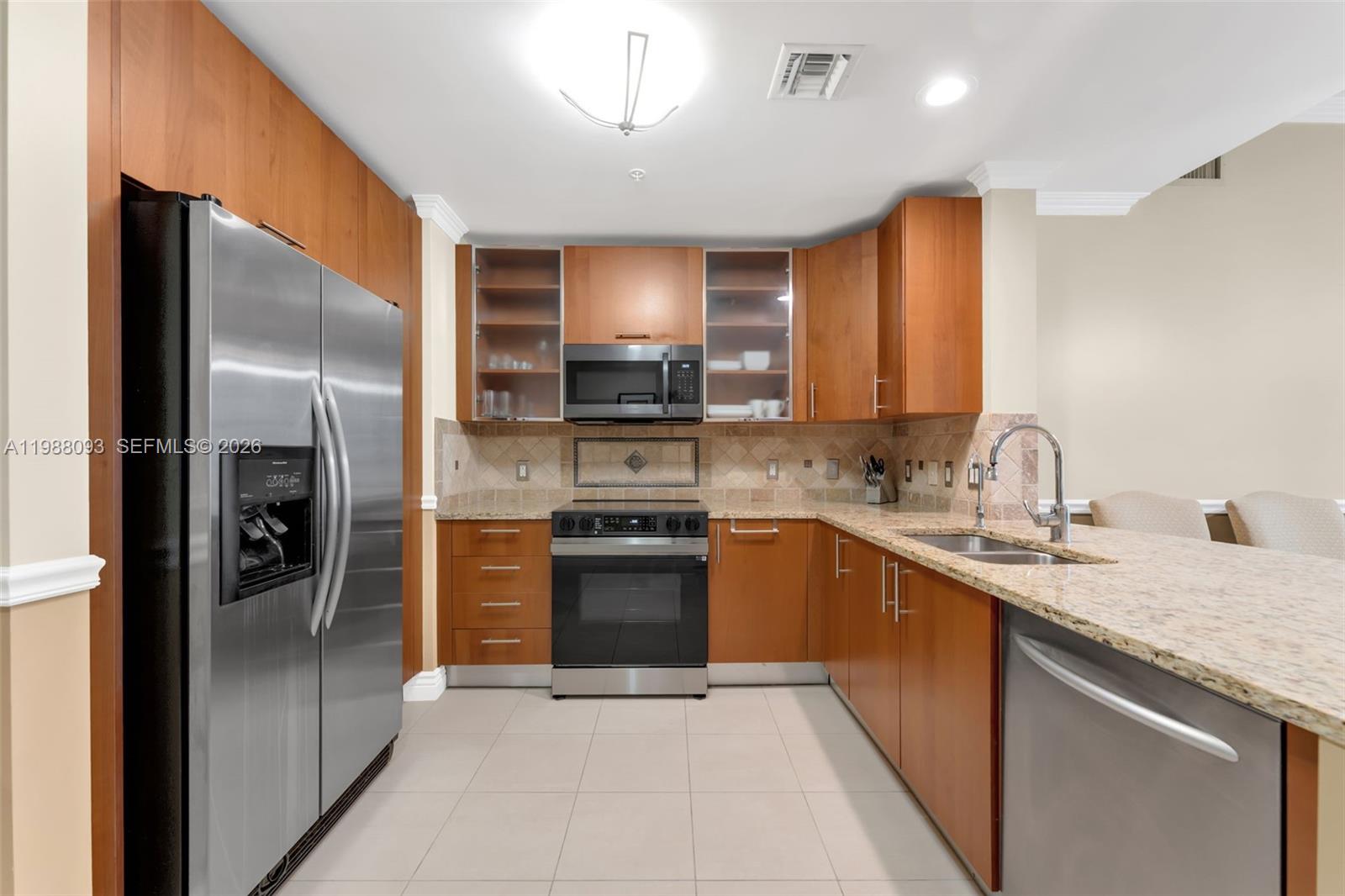 1945 S Ocean Dr #604 Hallandale Beach, FL 33009