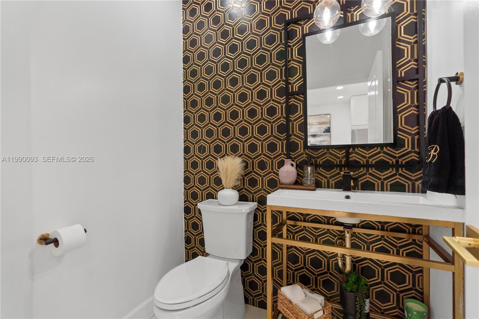 1500 Canary Is Dr Weston, FL 33327