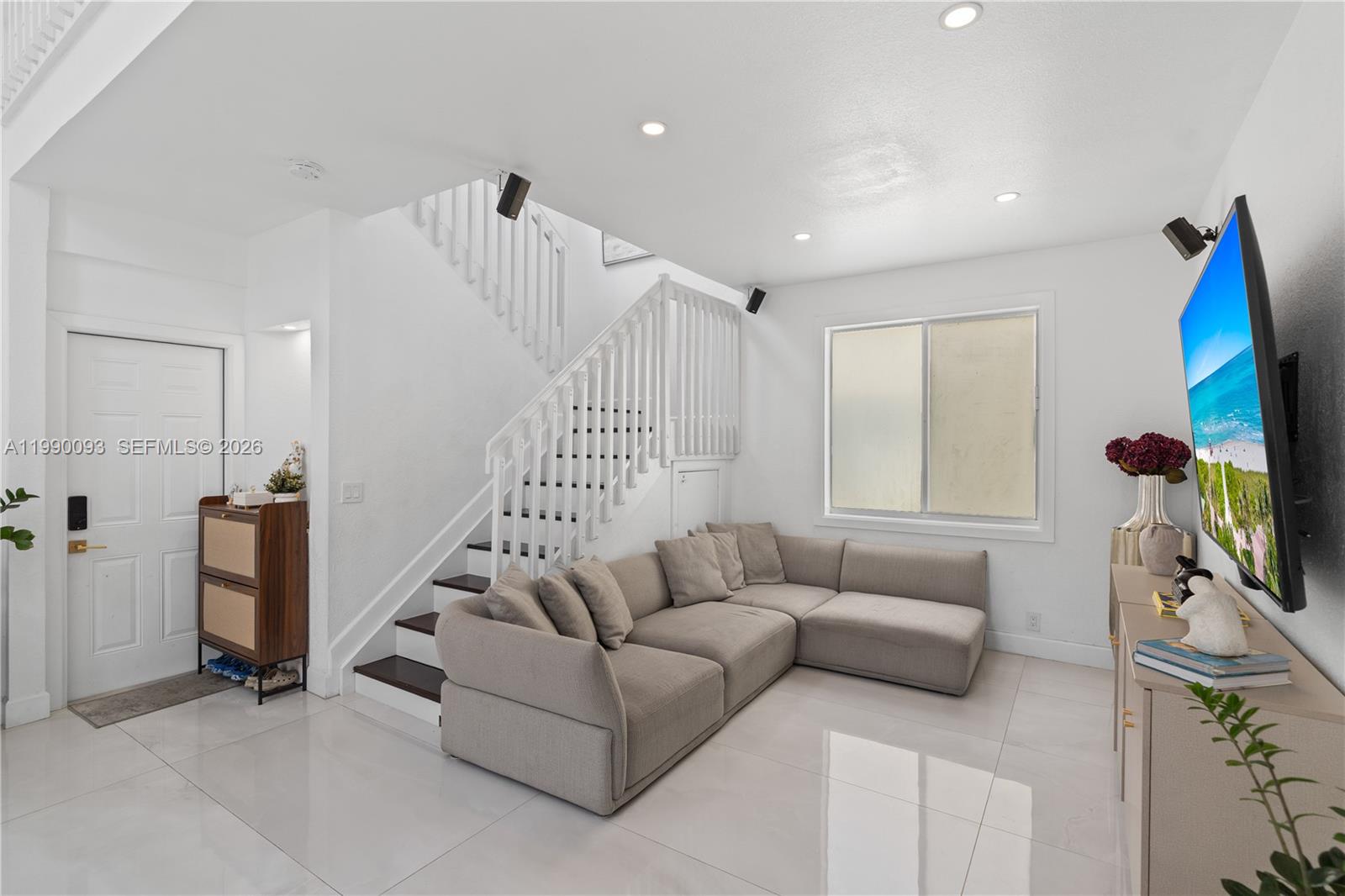 1500 Canary Is Dr Weston, FL 33327