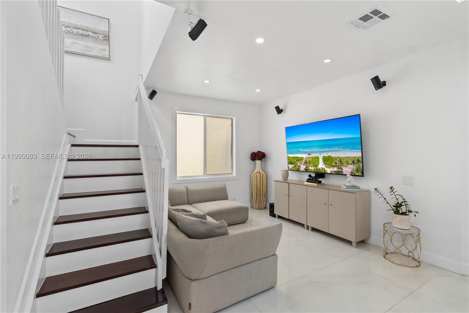 1500 Canary Is Dr Weston, FL 33327