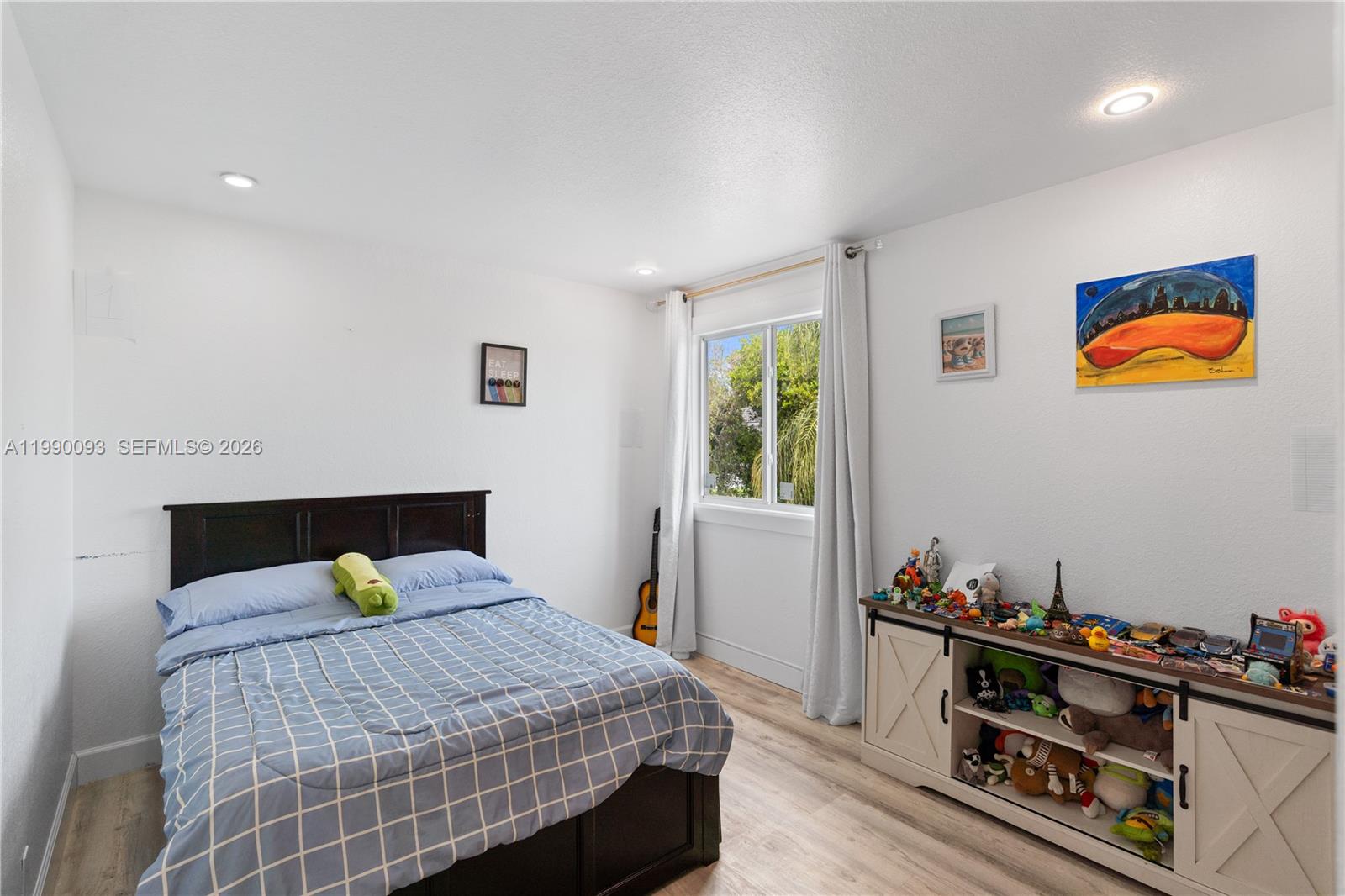 1500 Canary Is Dr Weston, FL 33327