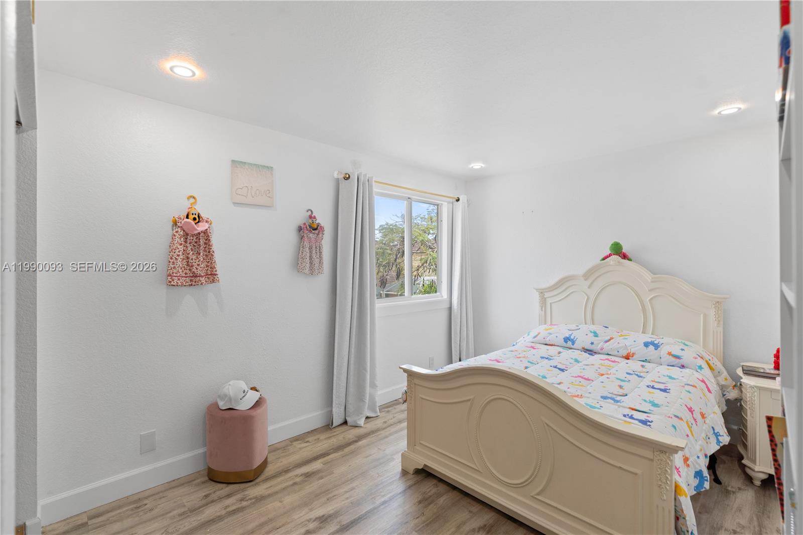 1500 Canary Is Dr Weston, FL 33327