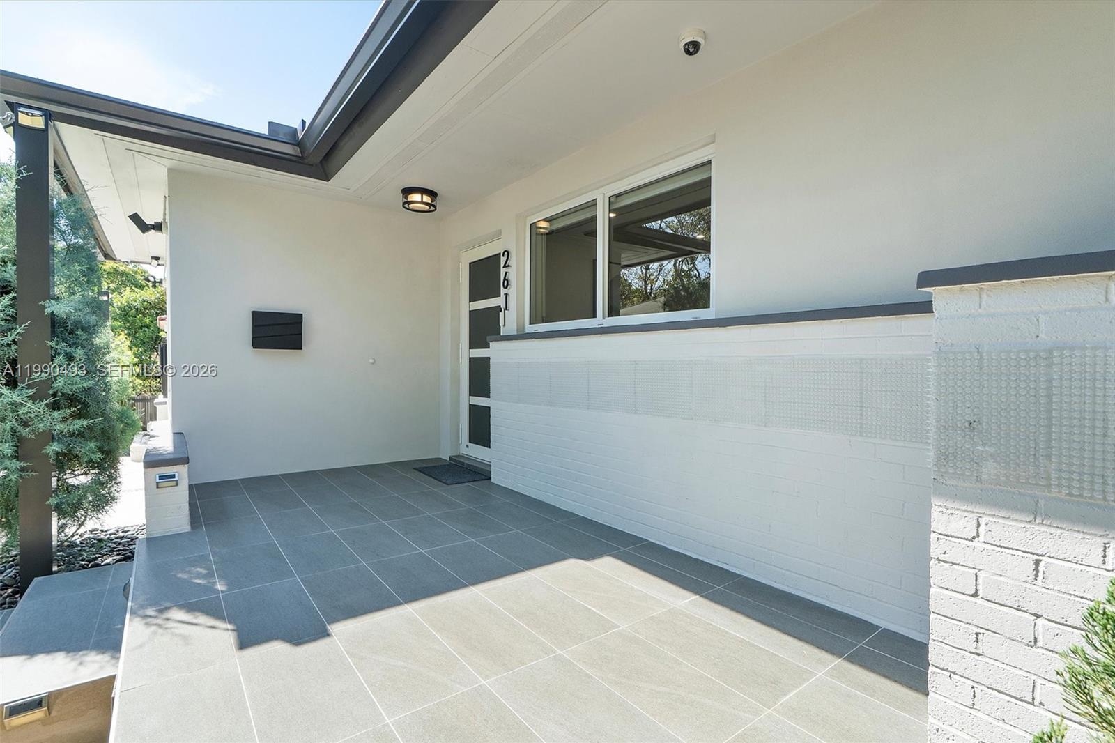 261 NE 47th St Miami, FL 33137