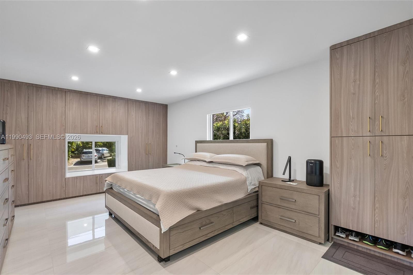 261 NE 47th St Miami, FL 33137