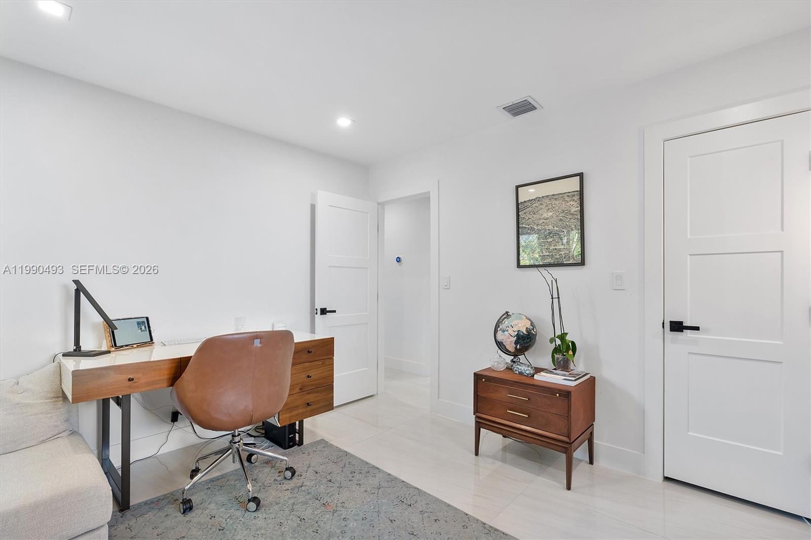 261 NE 47th St Miami, FL 33137