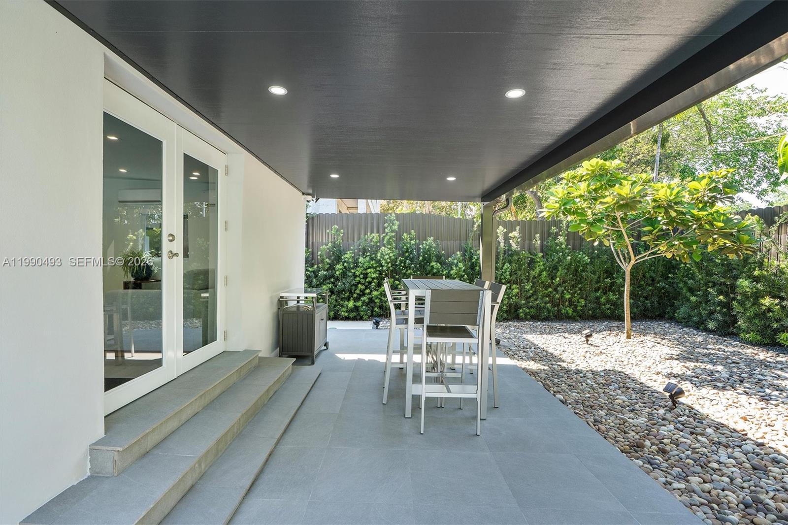 261 NE 47th St Miami, FL 33137