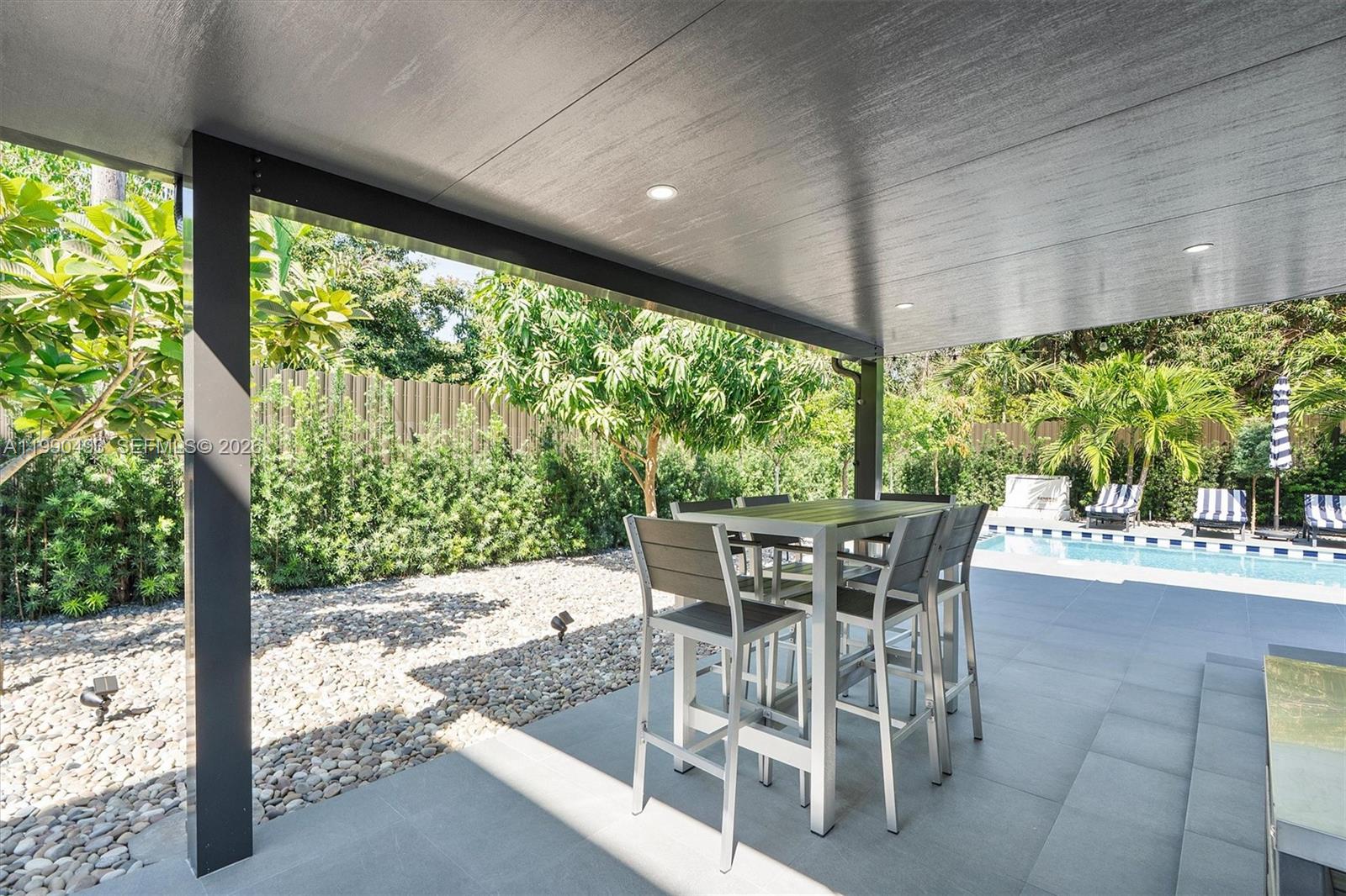 261 NE 47th St Miami, FL 33137