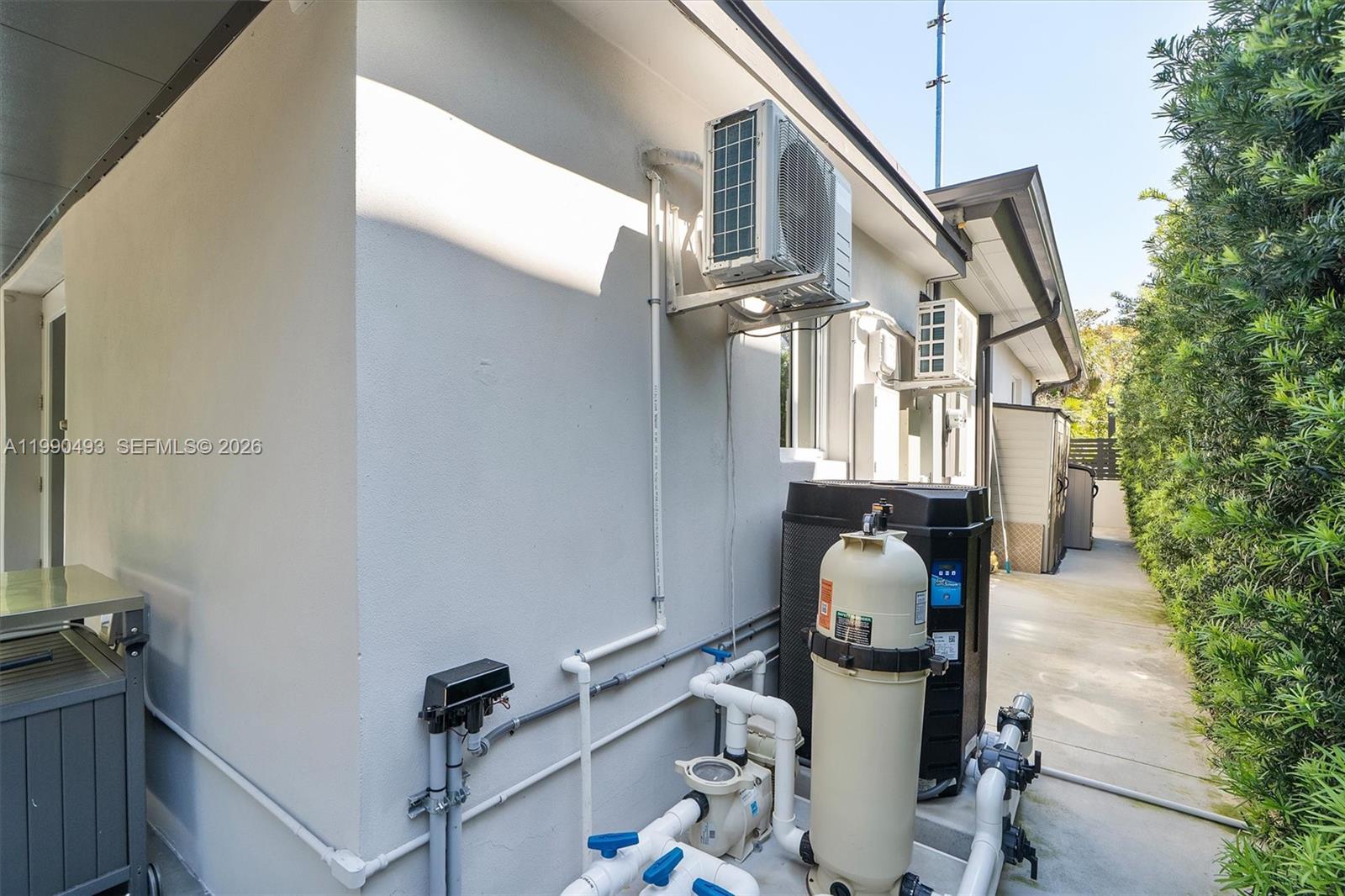 261 NE 47th St Miami, FL 33137