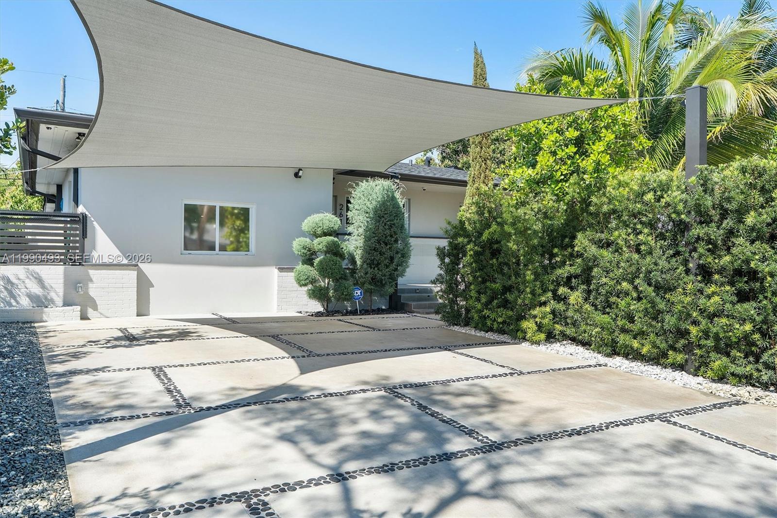 261 NE 47th St Miami, FL 33137