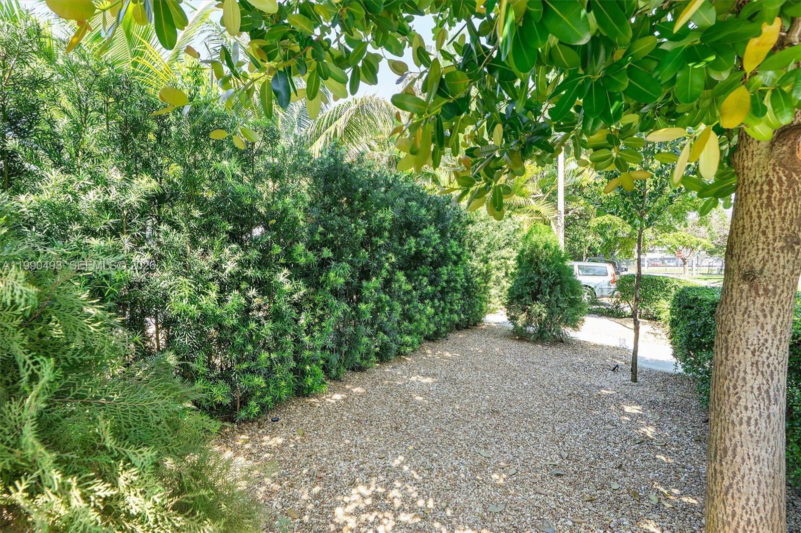 261 NE 47th St Miami, FL 33137