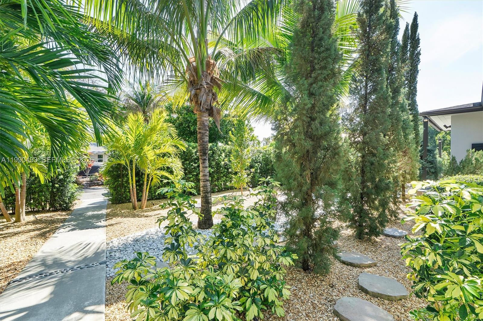 261 NE 47th St Miami, FL 33137