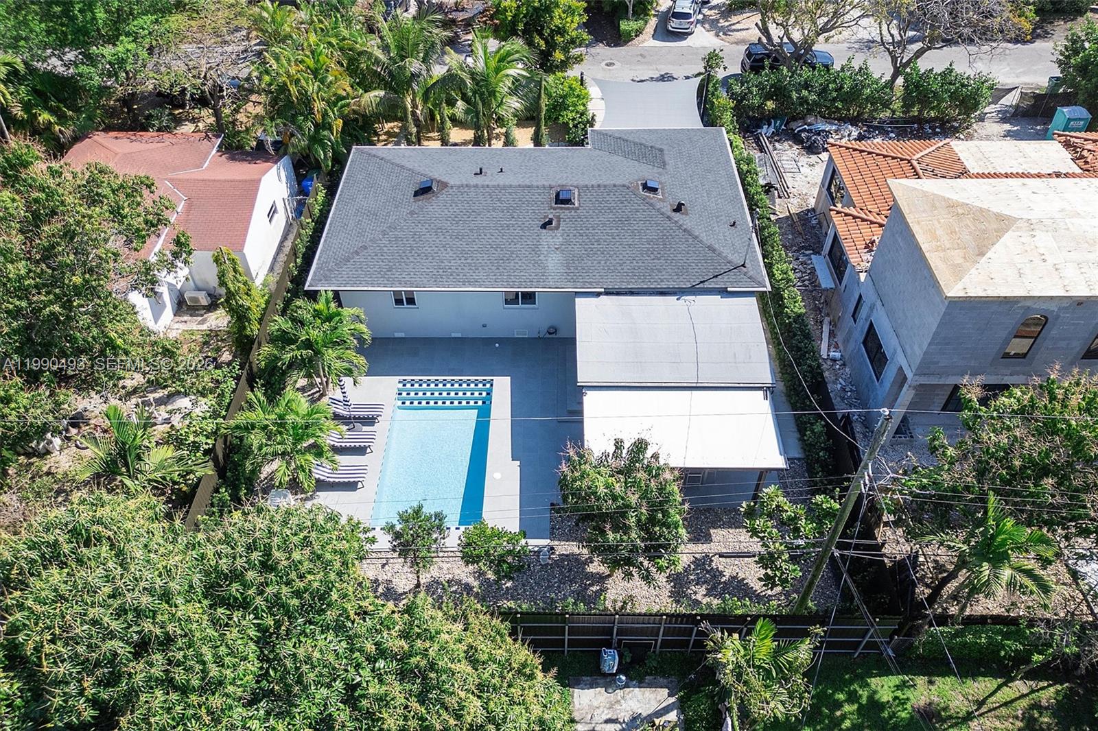 261 NE 47th St Miami, FL 33137