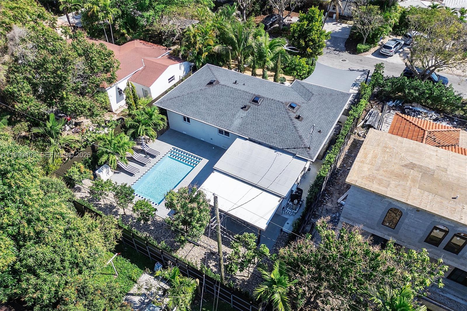 261 NE 47th St Miami, FL 33137