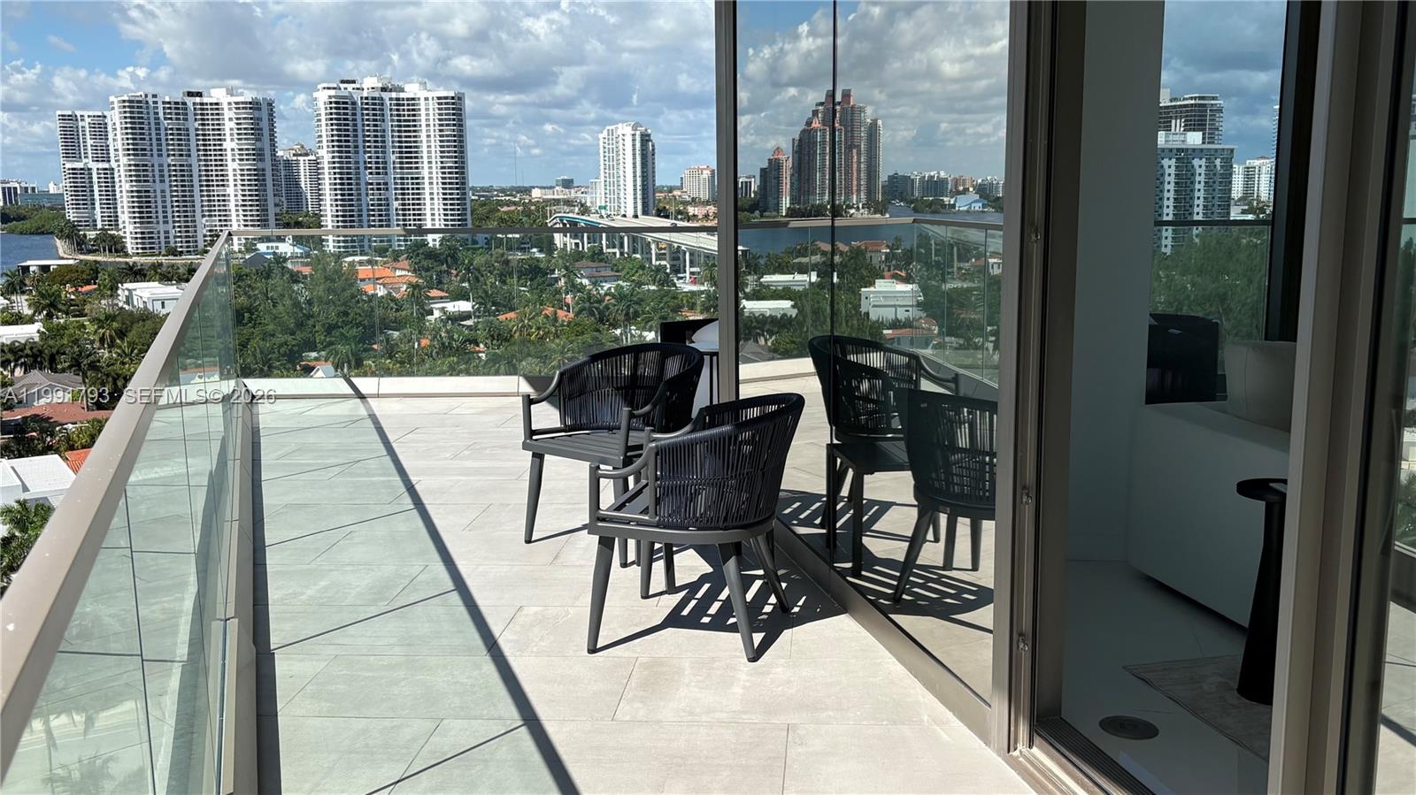 image Residences by Armani Casa9