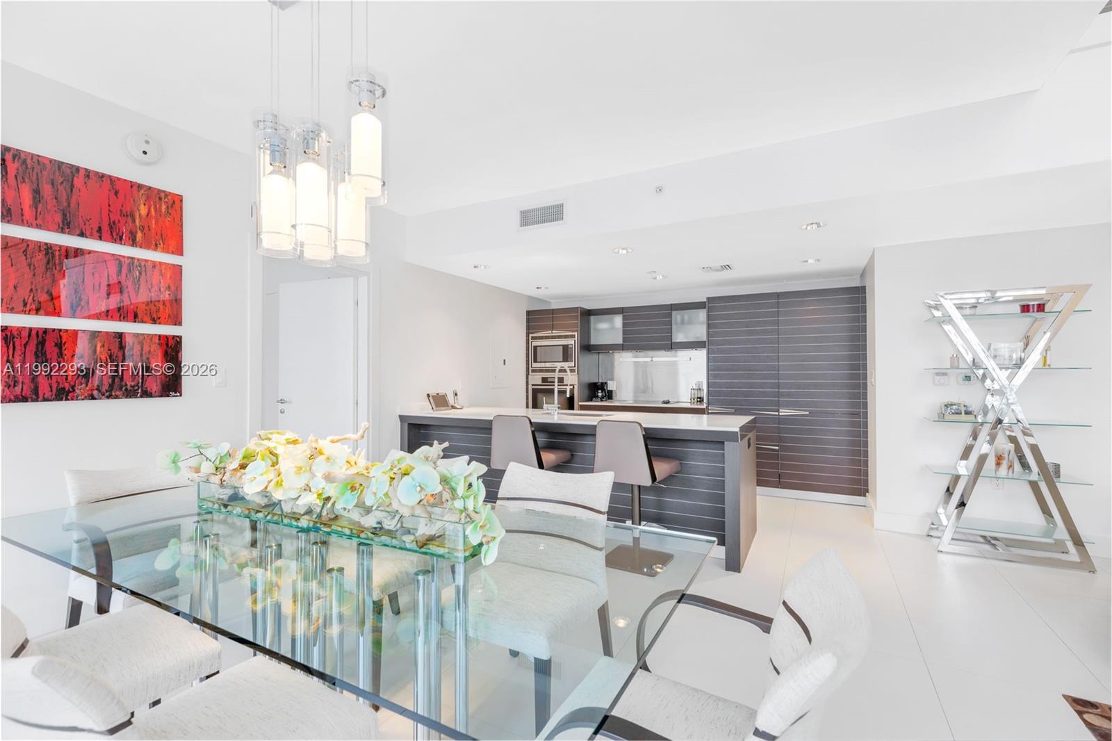 200 Biscayne Blvd Way #504 Miami, FL 33131