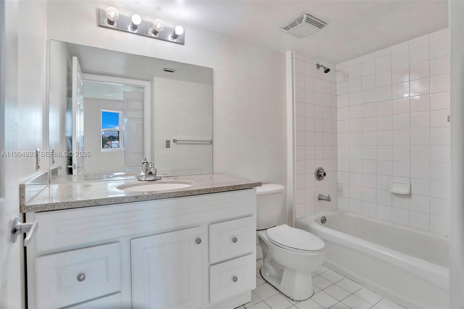 3000 Coral Way #412 Miami, FL 33145